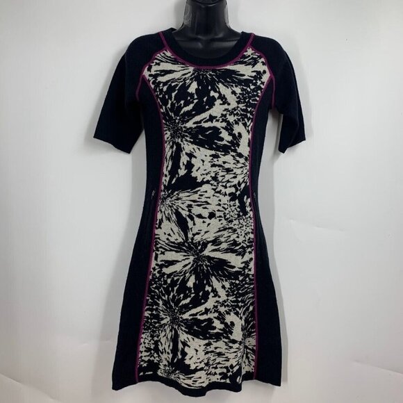 Title Nine Women's Merino Wool Blend Pockets Graphic Pattern Mini Dress Size XS - Picture 1 of 12